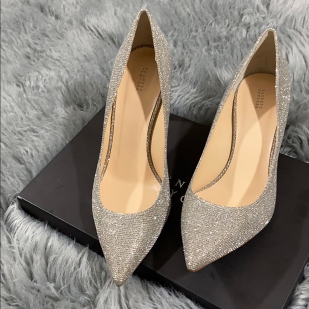 Barney Nataly Silver Glitter Sparkle Point Toe Shoes